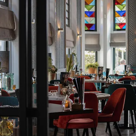 De Koppelpaarden Hotel 4*