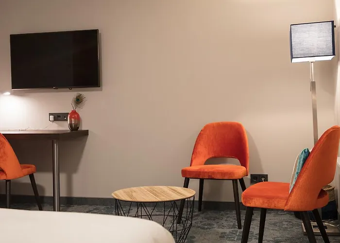 호텔 De Koppelpaarden 리첸부데