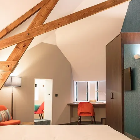 De Koppelpaarden Hotel 4*
